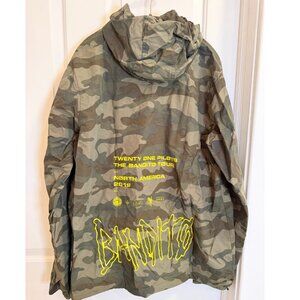 Twenty One Pilots Bandito Tour 2019 Camo Anorak Jacket Large